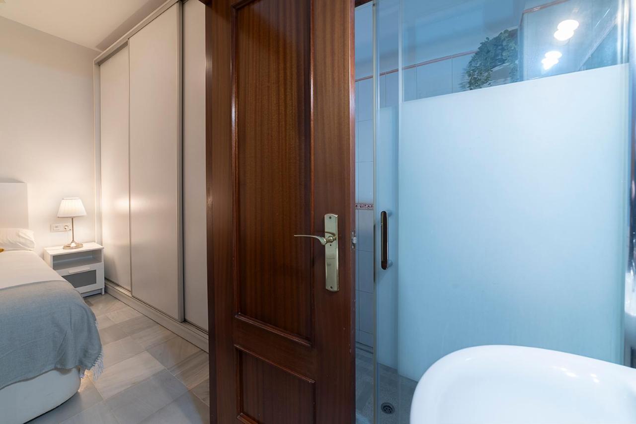 Alohamundi Torres Apartment Севиля Екстериор снимка